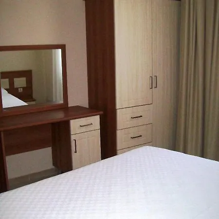 Bonn Apart Aparthotel Çeşme